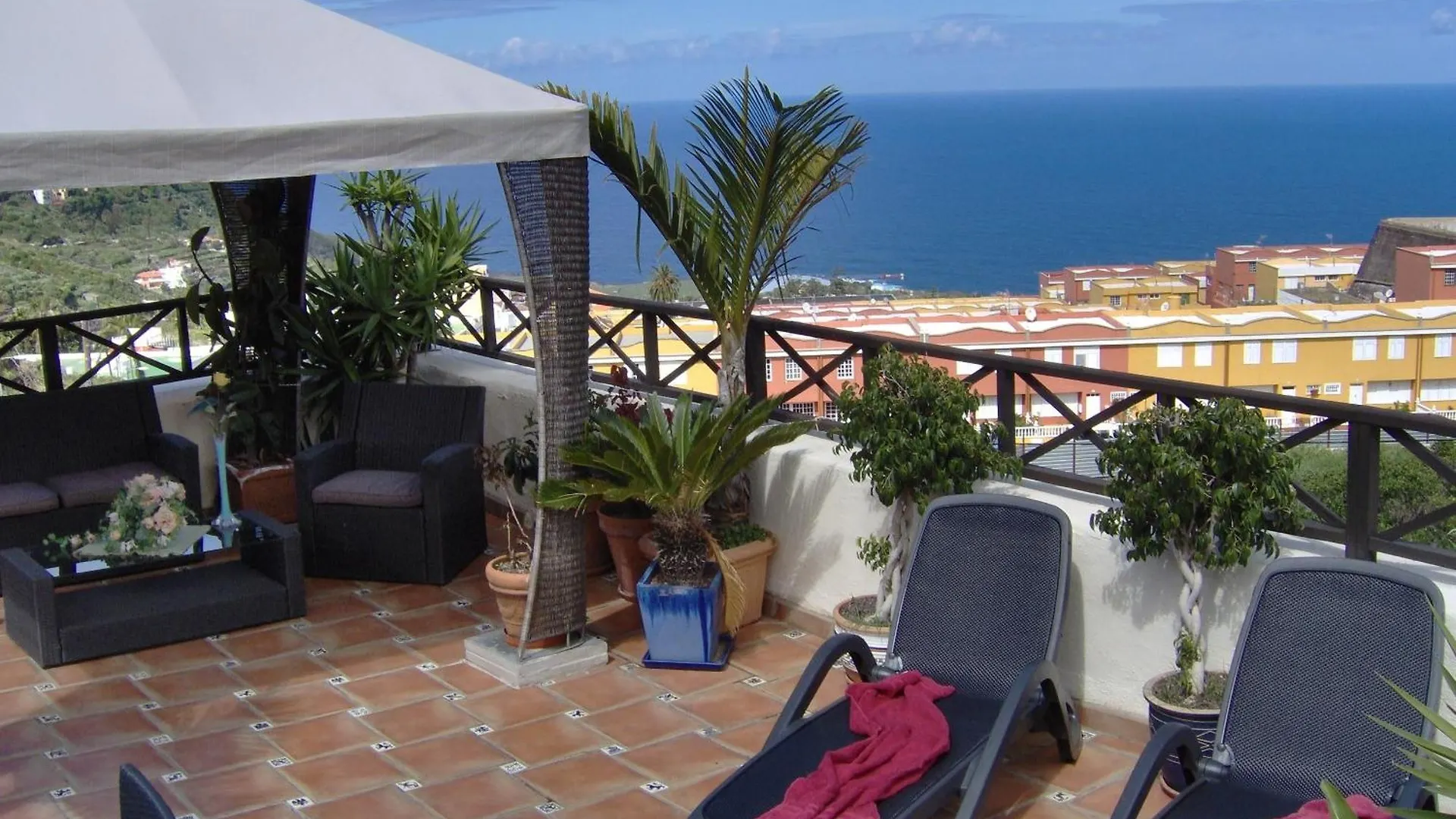 شقة Ferienwohnung Mit Meerblick إيكود ذي لوس فينوس
